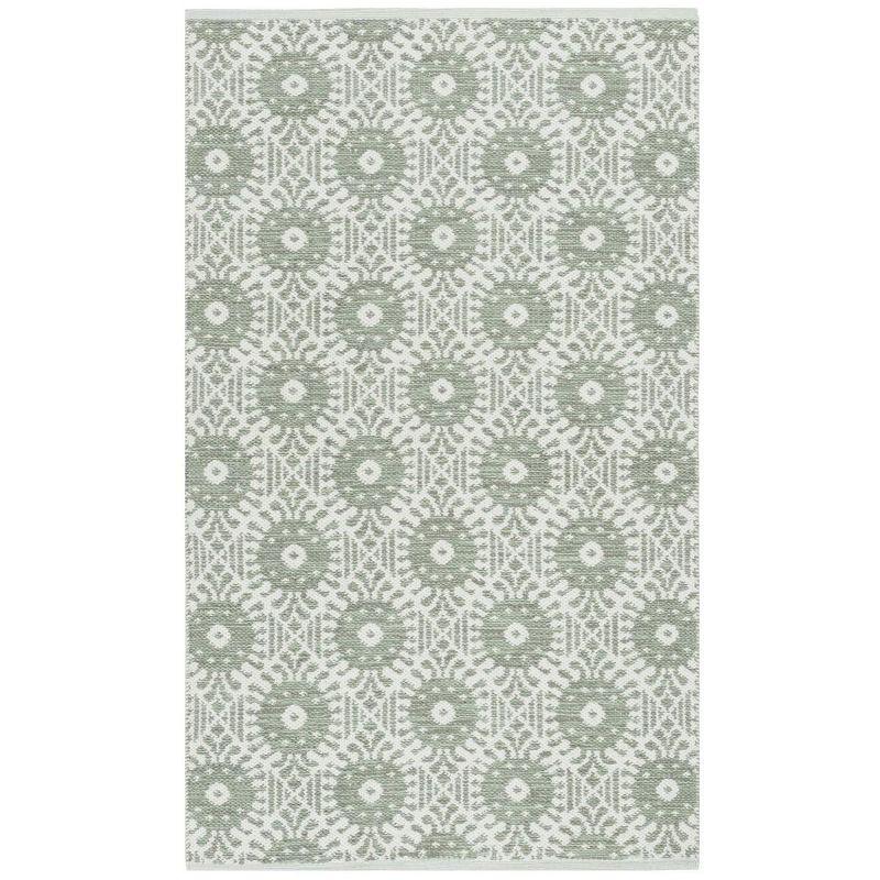 Montauk MTK612 Hand Woven Indoor Accent Rug - Light Green/Ivory - 3'x5' - Safavieh