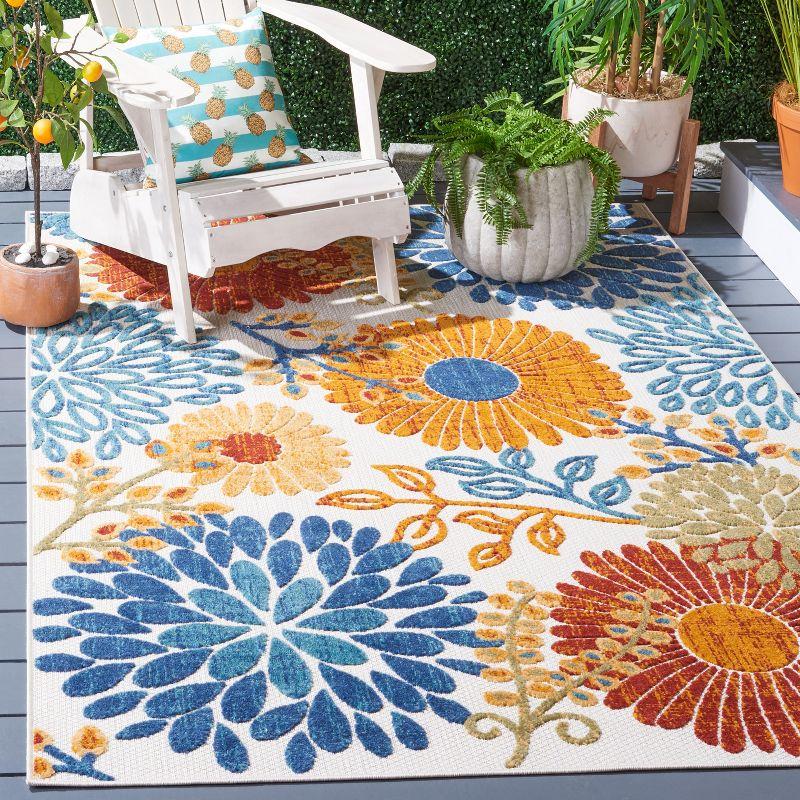 Cabana CBN832 Power Loomed Indoor/Outdoor Area Rug - Creme/Red - 5'3"x5'3" - Safavieh