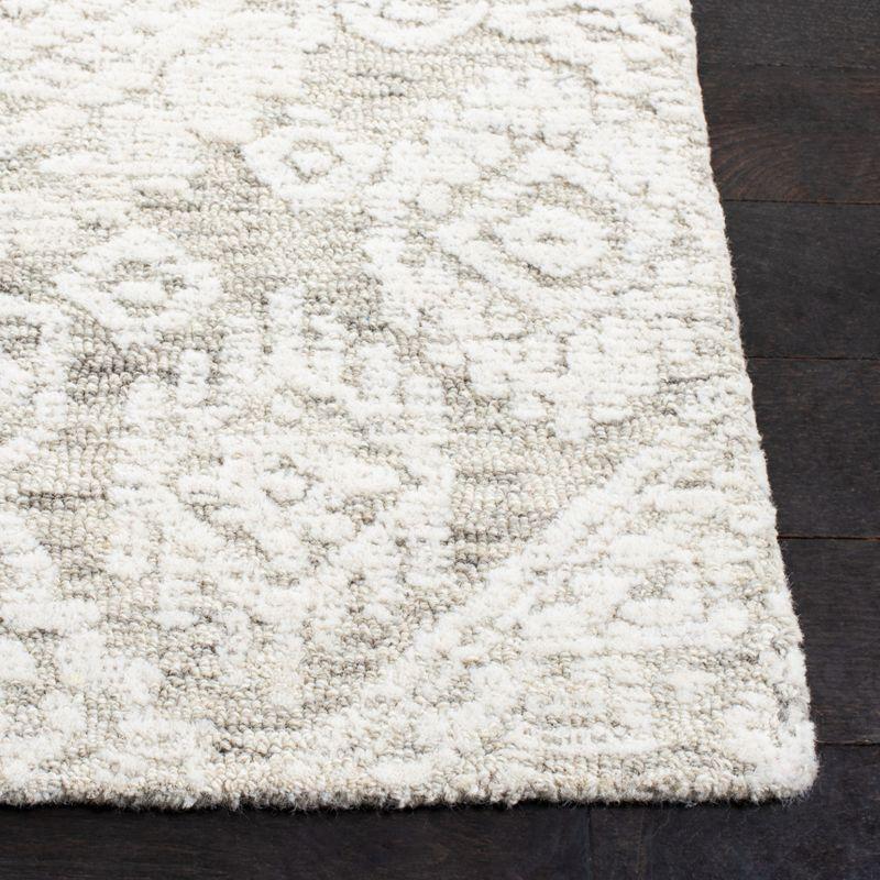 Metro MET987 Hand Tufted Indoor Area Rug - Light Brown/Ivory - 5'x8' - Safavieh