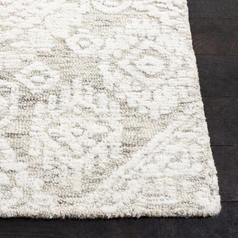 Ivory Hand-Tufted Wool Rectangular Area Rug