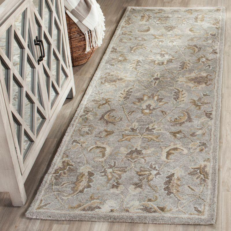 Bella BEL924 Hand Tufted Area Rug  - Safavieh