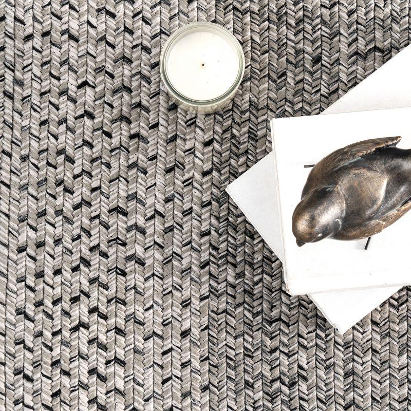 Nuloom Jayda Braided Gradience Indoor/Outdoor Outdoor - Charcoal 5' x 8'