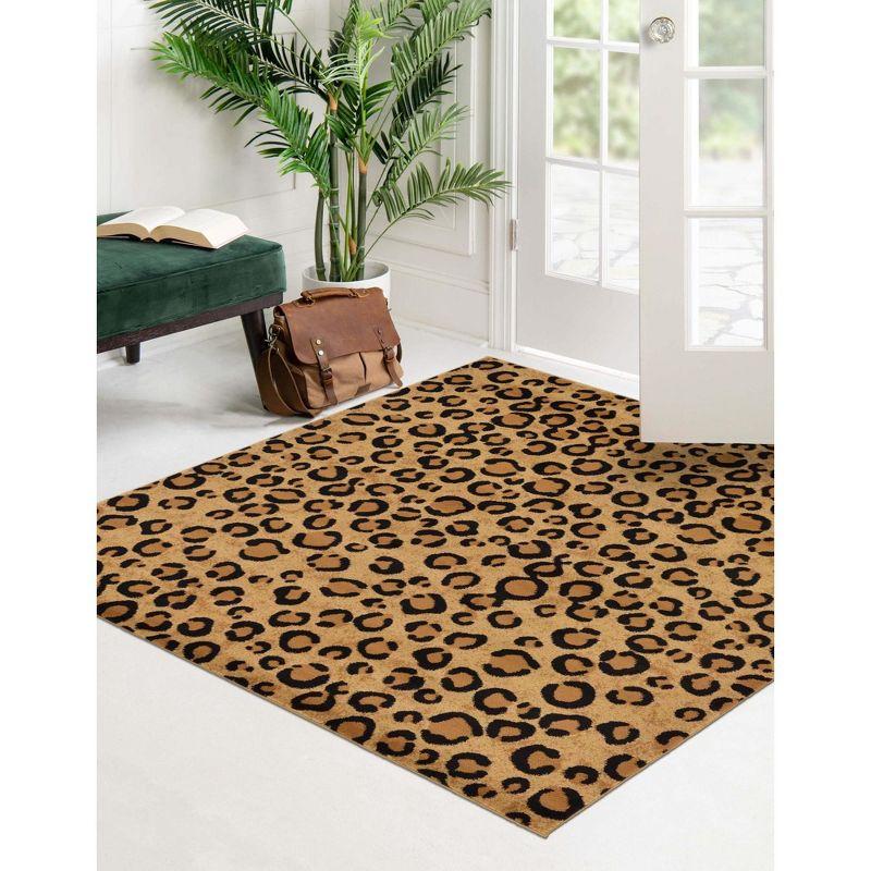 Unique Loom Wildlife Collection Area Rug - Leopard (7' 10" Square Light Brown/Black)