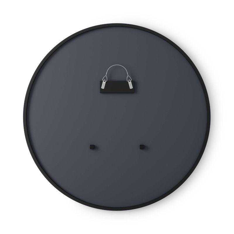 Hub Rubber Round Wall Mirror