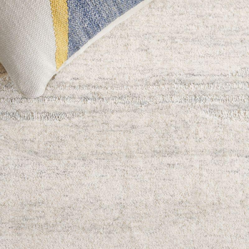 Ebony EBN221 Handmade Tufted Area Rug - Light Grey/Beige - 4'-0" x 6'-0" - Safavieh