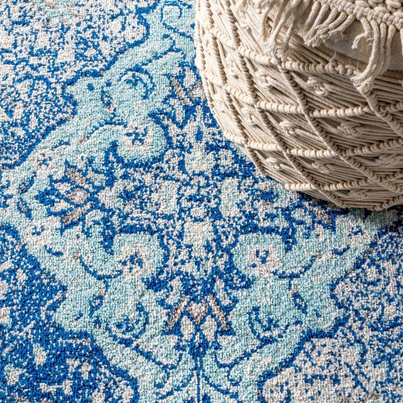 Reversible Cream/Blue Synthetic 4' x 6' Vintage Medallion Rug