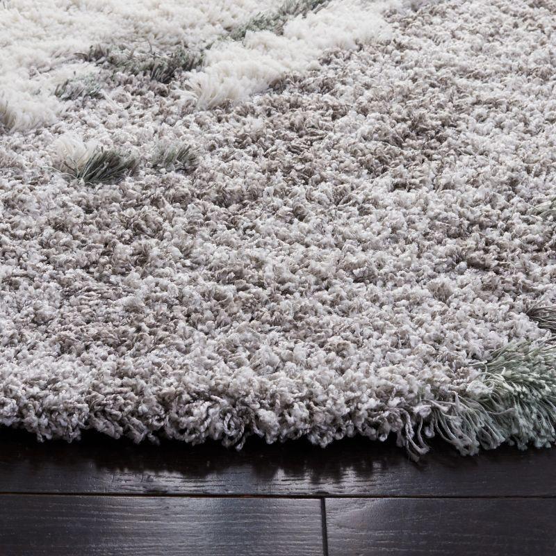 Horizon Shag 800 HZN890 Machine Made Area Rug - 8' Round - Grey/Green - Safavieh