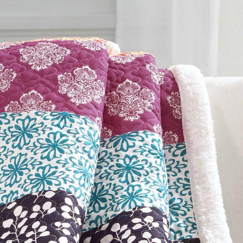 Lush Decor Gyeong Throw