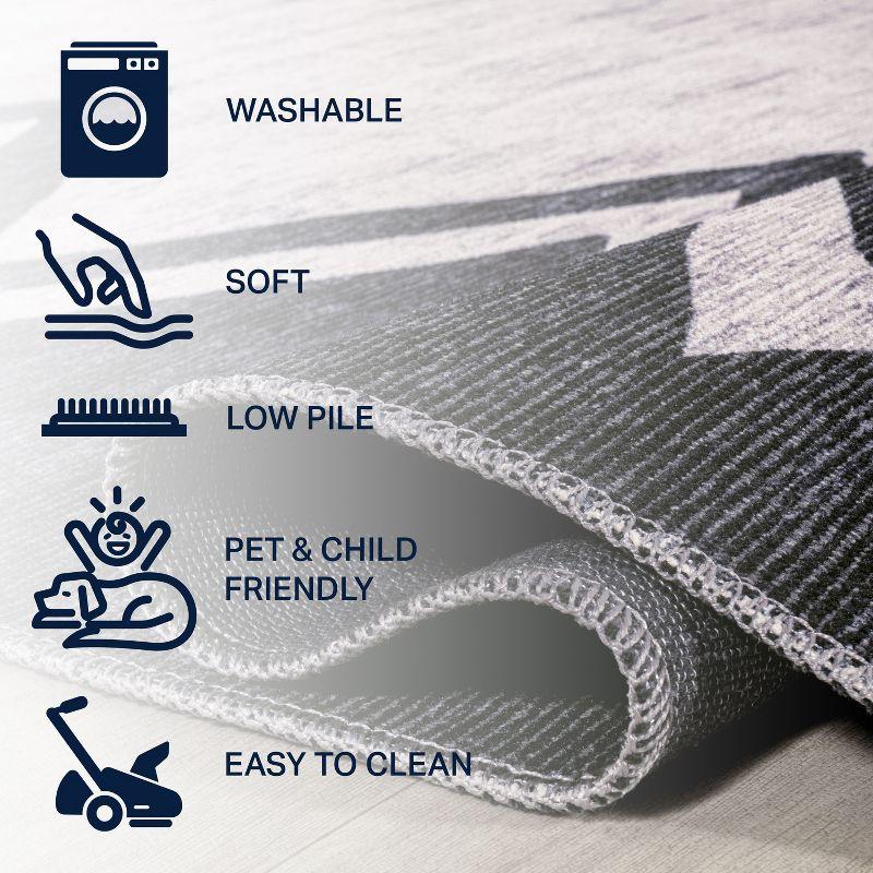5' x 8' Siksak Modern Chevron Border Machine-Washable Area Rug, Ivory/Black - JONATHAN Y