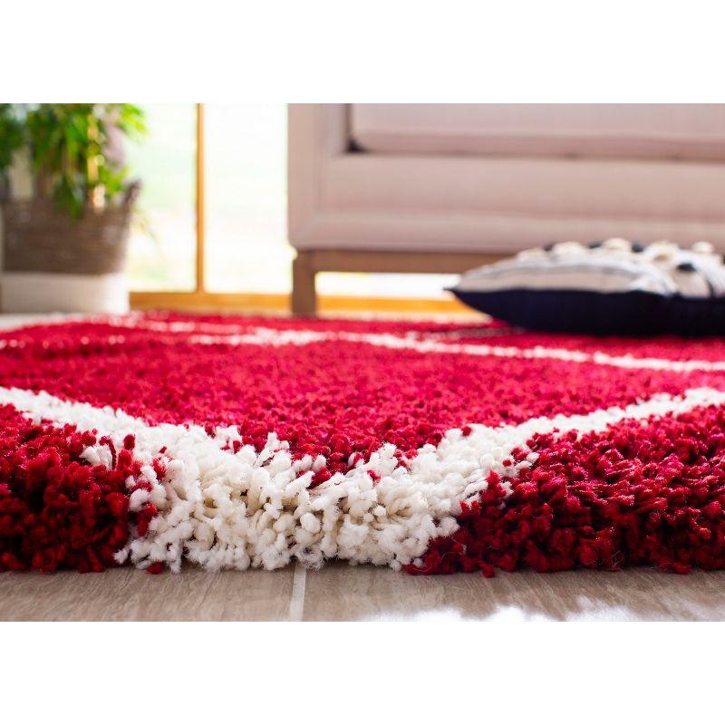 Hudson Shag SGH281 Power Loomed Indoor Accent Rug - Red/Ivory - 3' Round - Safavieh