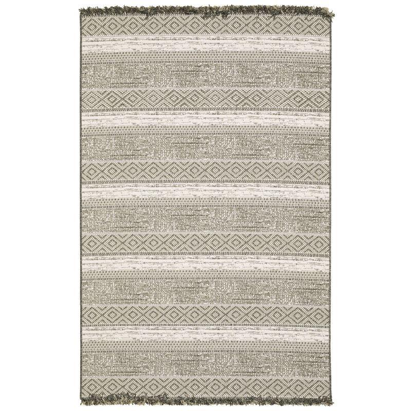 Gillian Beige and Black Synthetic Flatwoven Area Rug 5'3" x 7'3"