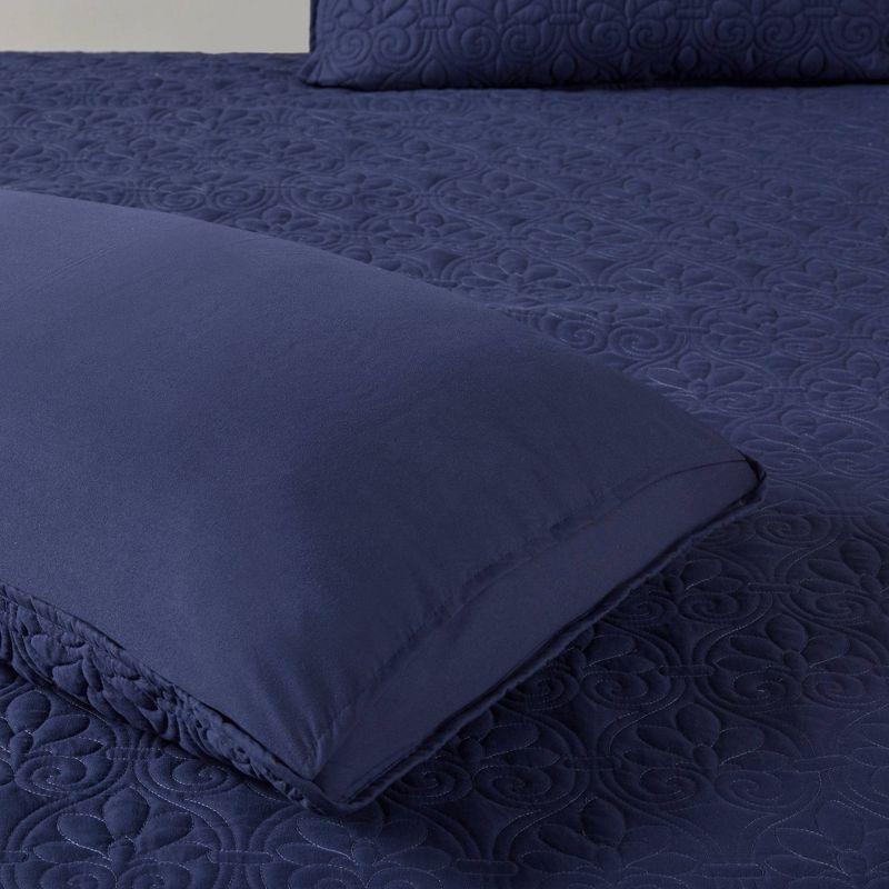 Madison Park Quebec 3 Piece Split Corner Pleated Quilted Bedspread