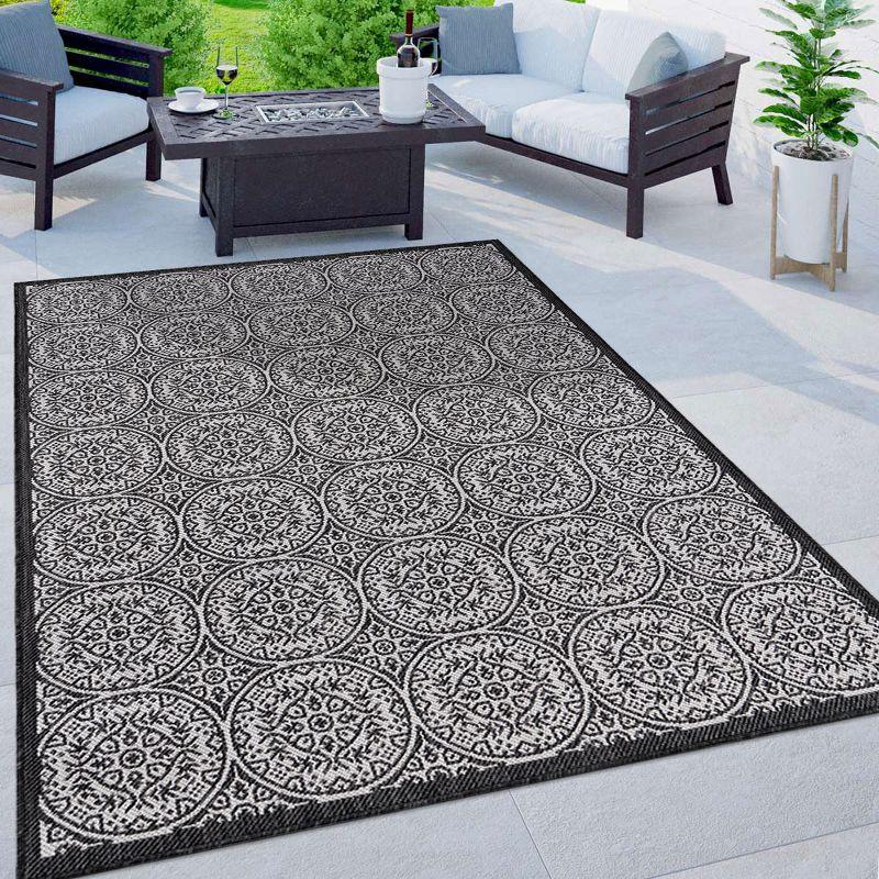 World Rug Gallery Transitional Floral Circles Textured Flat Weave Indoor/Outdoor Area Rug - BLACK 7'10"X10'
