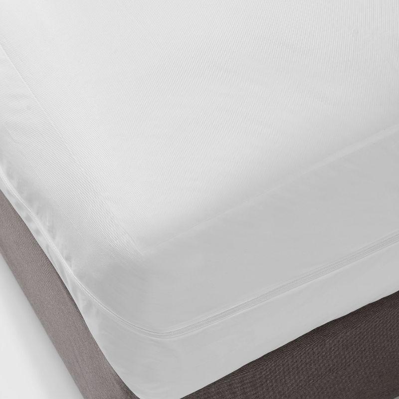 Waterproof Zippered Mattress Protector - Room Essentials™