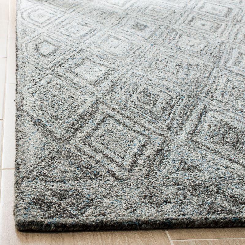 Abstract ABT618 Handmade Indoor Area Rug - Blue/Black - 4'x6' - Safavieh