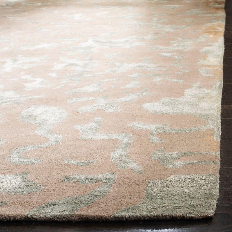 Soho SOH525 Hand Tufted Runner Rug - Taupe/Light Blue - 2'6"x10' - Safavieh.