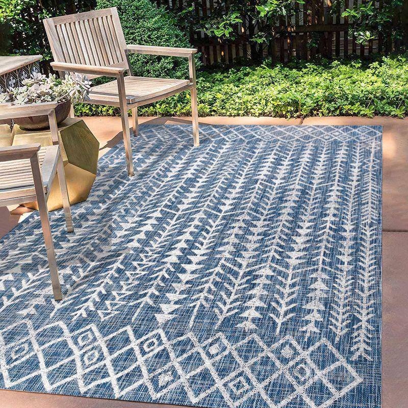 3'x5' Tokay Bohemian Geometric Indoor/Outdoor Area Rug, Blue/Ivory - JONATHAN Y
