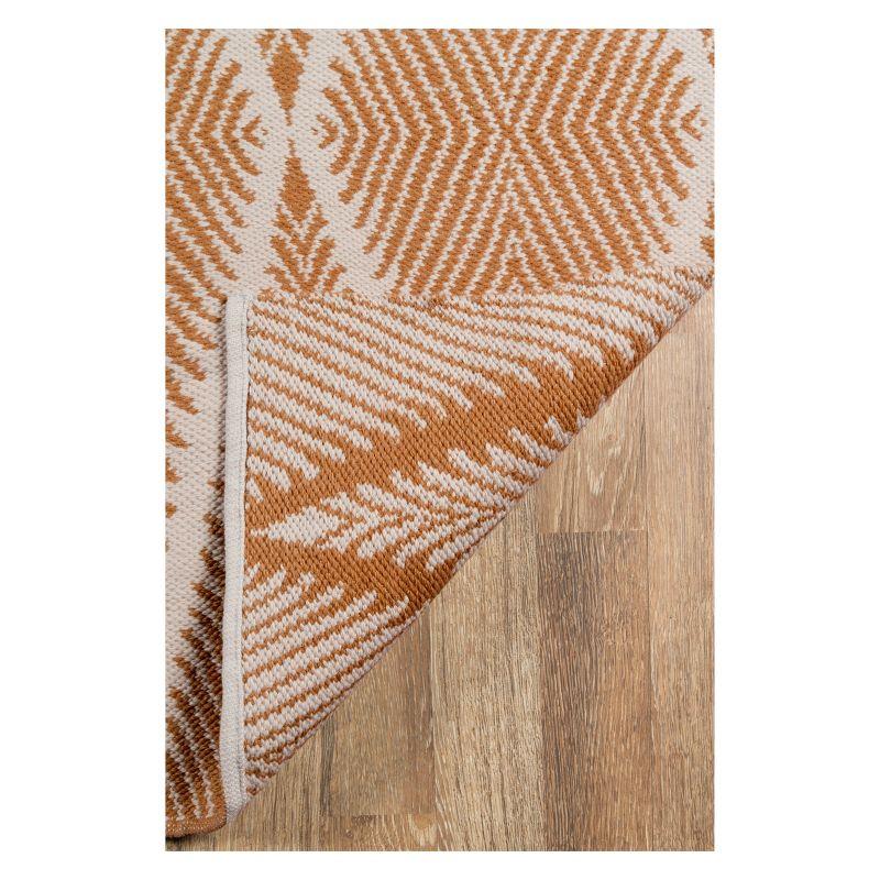 Handmade Orange Diamond Synthetic Accent Rug 3'6" x 5'6"