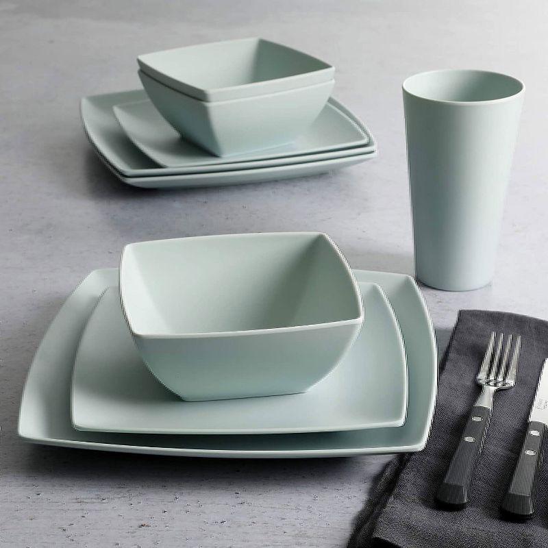 Gibson Home Gibson Home Grayson Melamine 16 Piece Square Dinnerware Set In Mint
