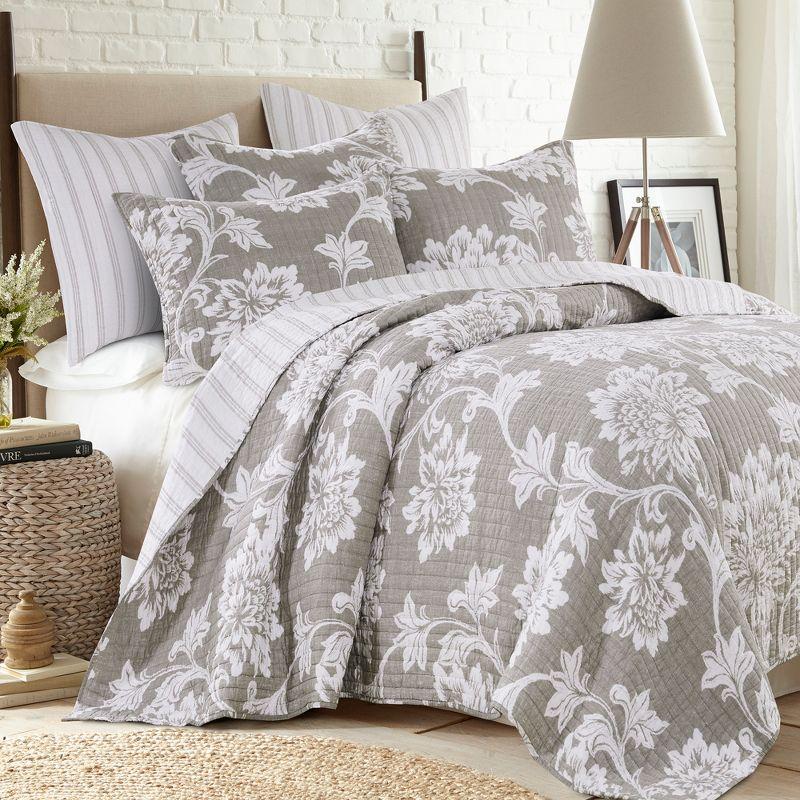 Gray Cotton Reversible Floral Full Quilt Set