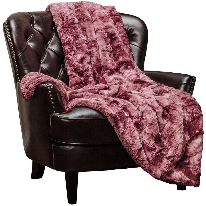 Chanasya Wolf Faux Fur Throw Blanket with Plush Faux Shearling Side