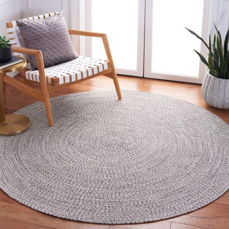 Handwoven Braided Synthetic Round Rug in Grey/Ivory - 59"