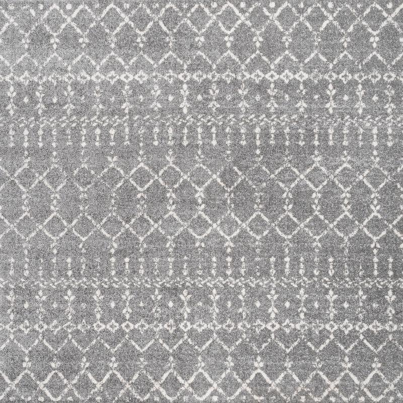 JONATHAN Y Moroccan HYPE Boho Vintage Diamond Gray/Ivory 5' Square Area Rug