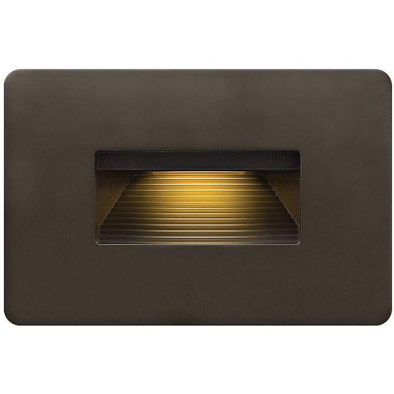 Hinkley Luna Horizontal 120v 2700K Integrated LED Step Light