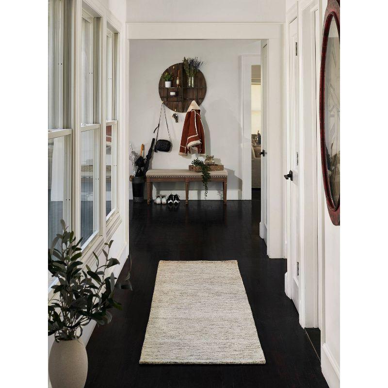 Momeni James Solid Handtufted Rug