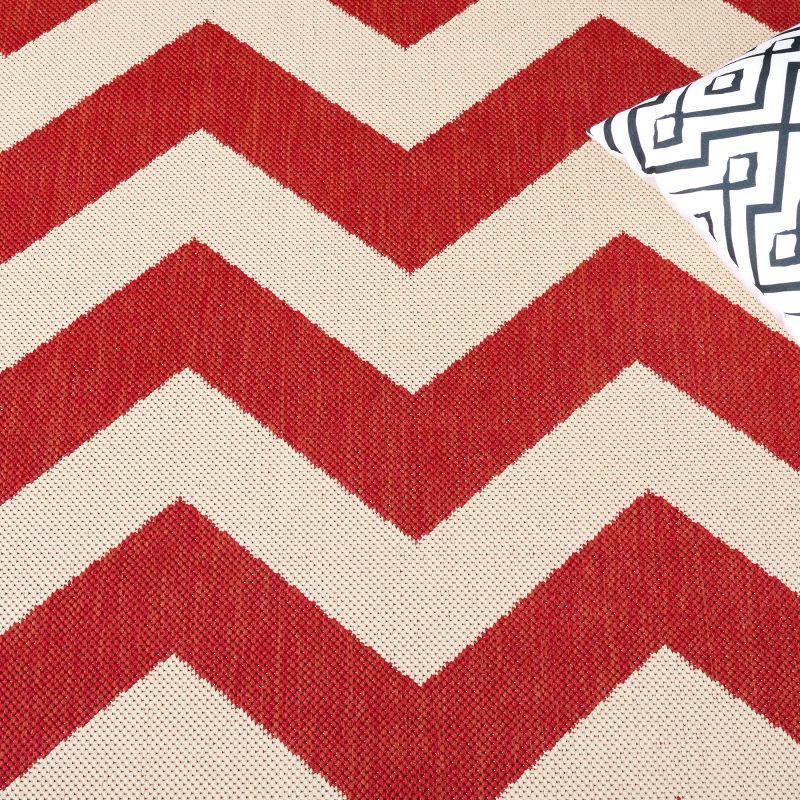 Courtyard CY6244 Power Loomed Indoor and Outdoor Accent Rug - Red - 2'x3'7" - Safavieh
