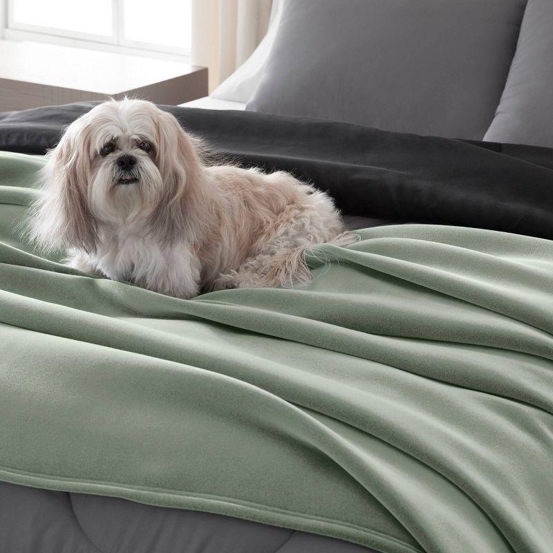 Vellux Throw Blanket, Original Blanket,  Snuggle-Ready,  Durable Machine Washable Pet Friendly, All-Season Comfort, Layering Bed Sofa Blanket, Blanket for Bed, Cozy Throw Blanket