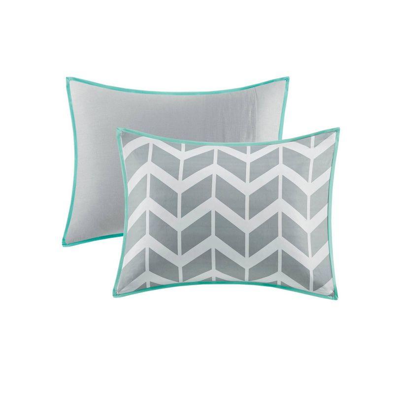 Intelligent Design Darcy Comforter Set Chevron