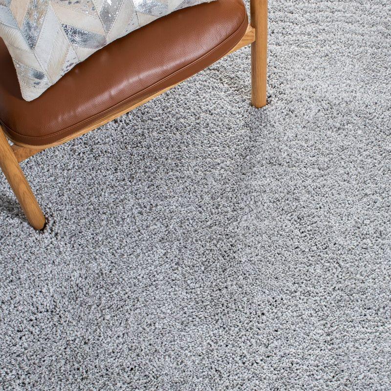 Ultimate Shag SGU211 Hand Tufted Indoor Accent Rug - Silver/Silver - 3'x5' - Safavieh.