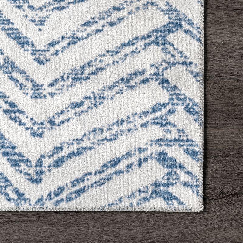 Eco-Friendly Rosanne Blue Geometric 3' x 5' Synthetic Area Rug