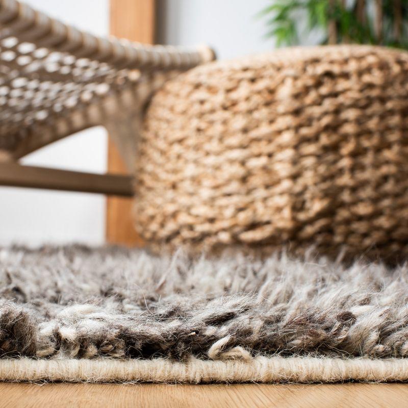 Aitkin Hand Woven Wool Solid Color Rug