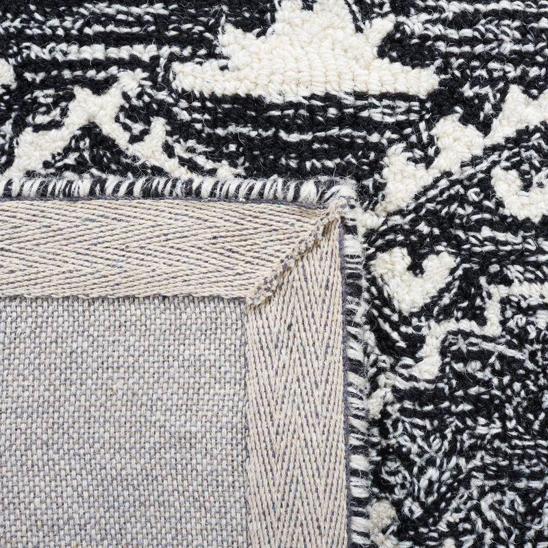 Metro MET253 Hand Tufted Area Rug - Black/Ivory - 3'x5' - Safavieh..