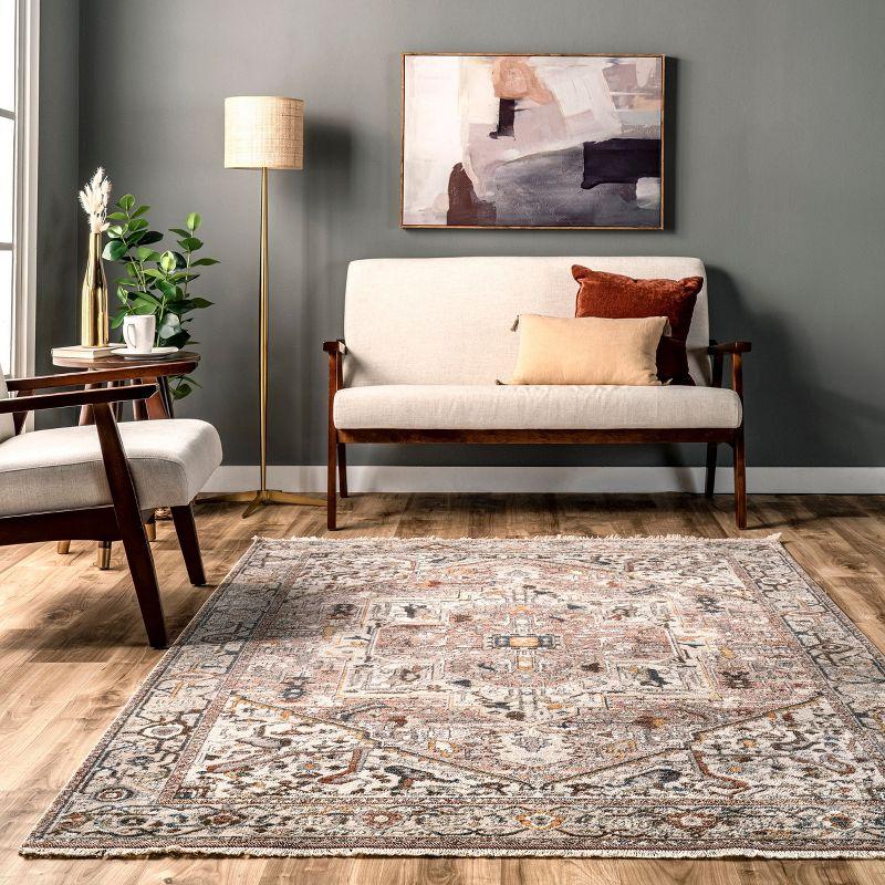 Nuloom Harriet Medallion 5 Round Indoor Area Rug for Living Room Bedroom Dining Room Kitchen, Light Brown/Ivory