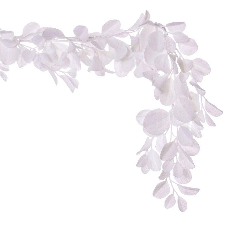 Elegant Snowy White Dogwood 6' Indoor Garland