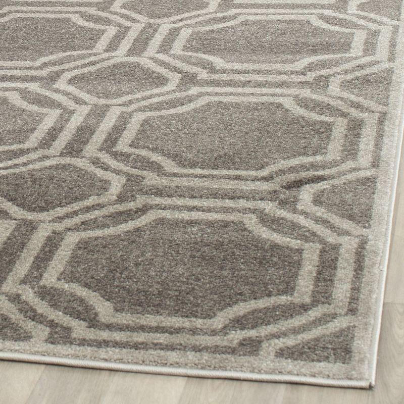 Geometric Harmony 6' x 9' Grey and Light Grey Synthetic Area Rug