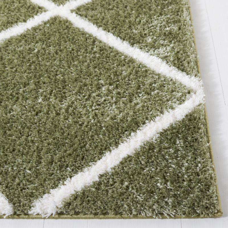 Tahoe Shag THO676 Power Loomed Area Rug - Sage/White - 5'x7' - Safavieh.