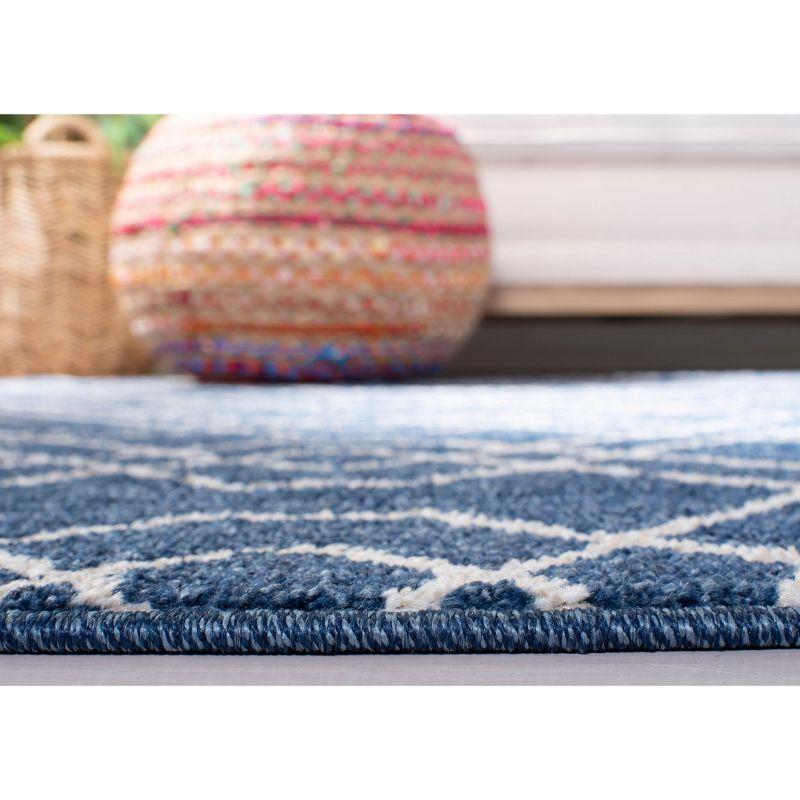 Reversible Ivory Cotton-Synthetic 4' x 6' Easy-Care Rug