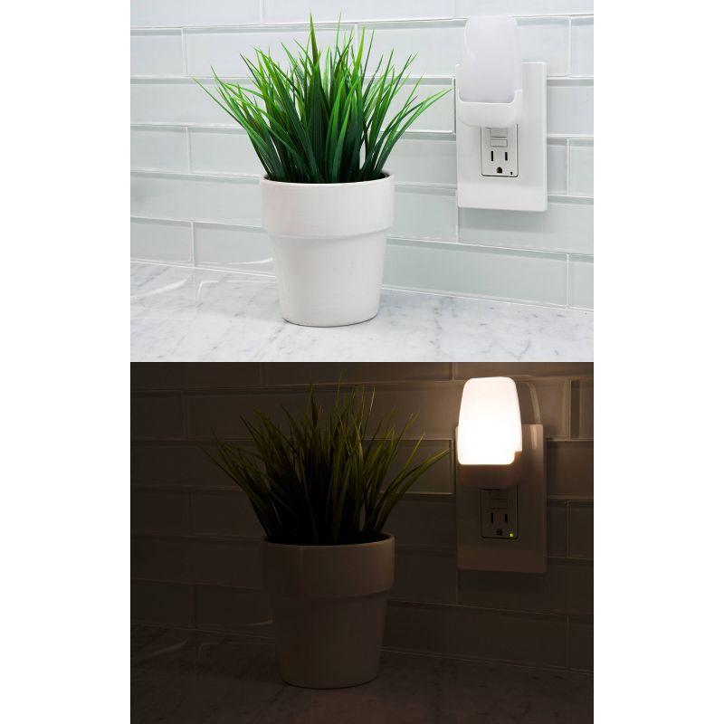 Energizer 2pk LED Contemporary Night Lights: Plug-In Wall Nightlight, Electric, White, All Ages, No Assembly Required
