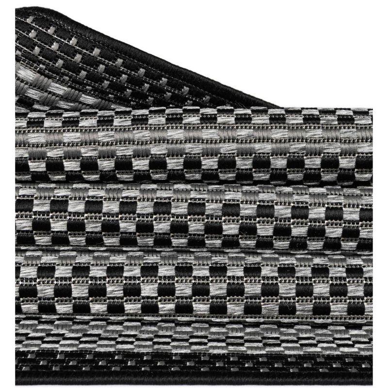Unique Loom 6' 0 x 9' 0 Gray Outdoor Border Checkered Area Rug