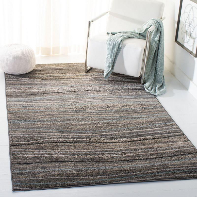 Amsterdam AMS111 Power Loomed Indoor Area Rug - Silver/Beige - 4'x6' - Safavieh