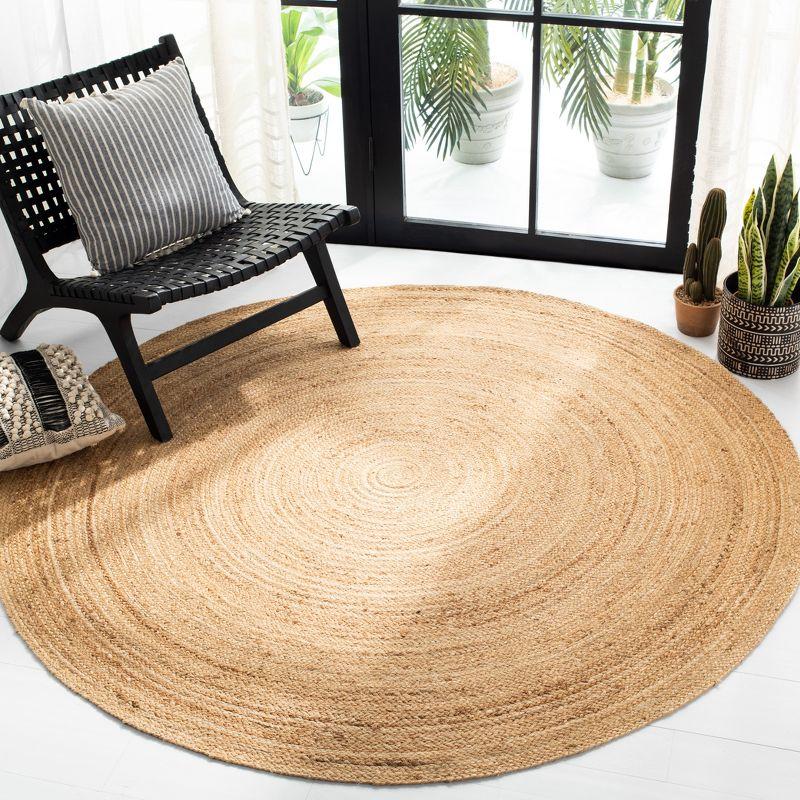 Natural Round Hand-Woven Jute Area Rug