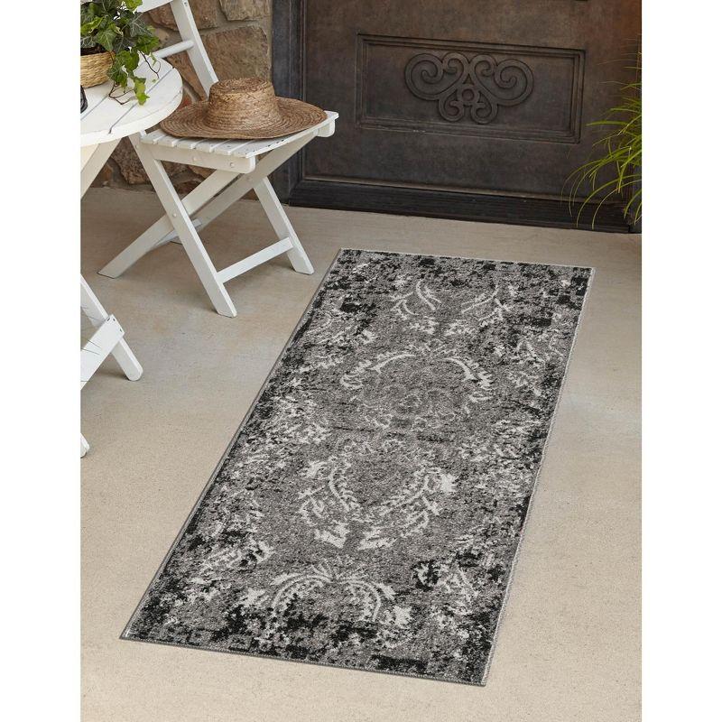 Unique Loom 2' 0 x 6' 1 Runner Light Gray Outdoor Botanical Manchester Area Rug