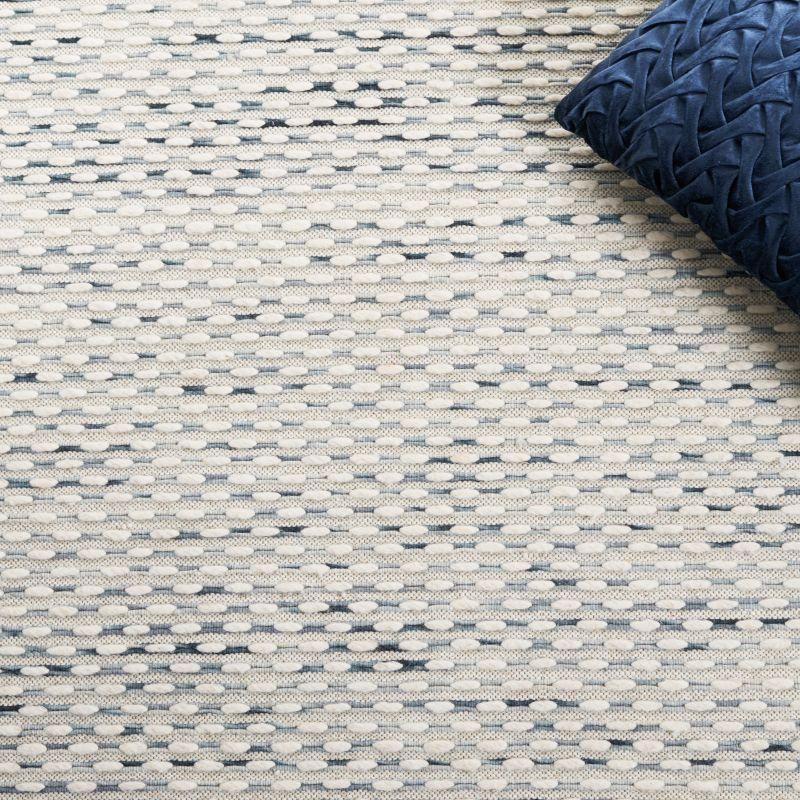 Marbella MRB158 Hand Woven Indoor Accent Rug - Beige/Blue - 3'x5' - Safavieh