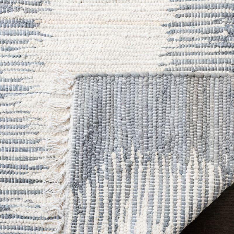 Montauk MTK751 Hand Woven Indoor Accent Rug - Grey - 2'3"x5' - Safavieh