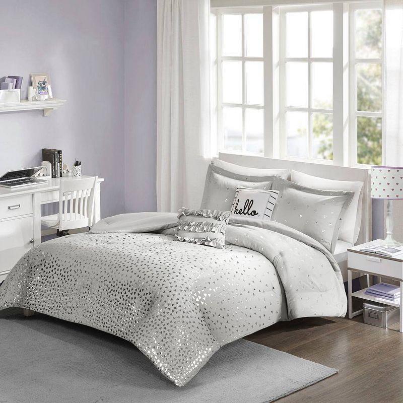 Nova Metallic Comforter Set