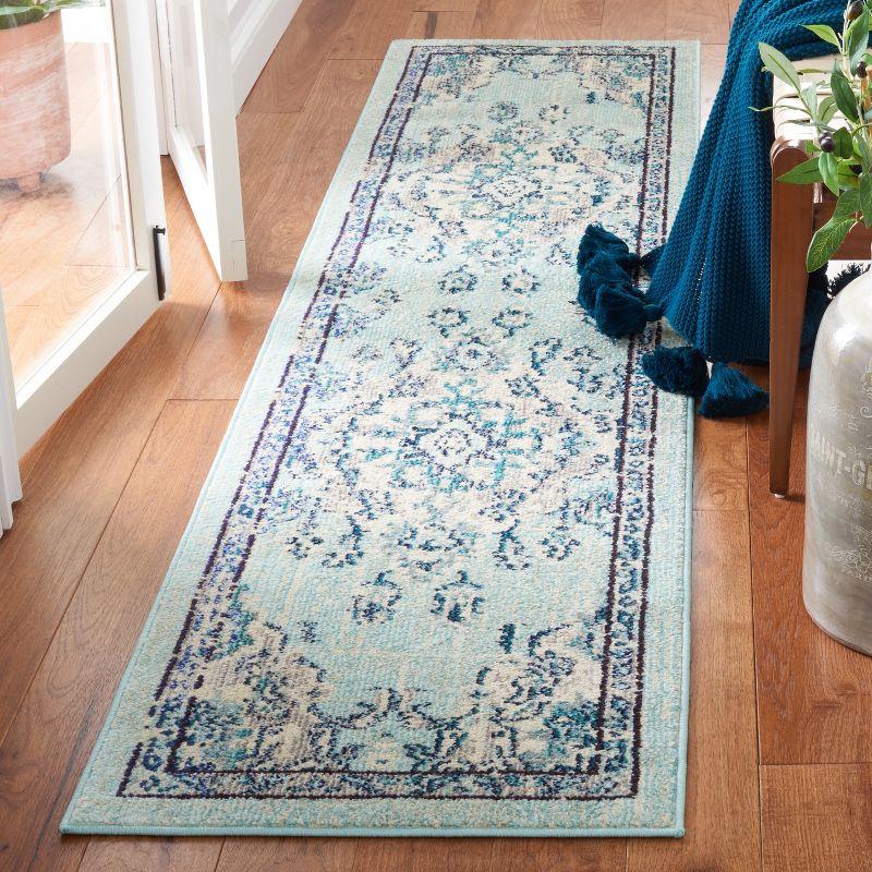 Madison MAD484 Power Loomed Area Rug  - Safavieh